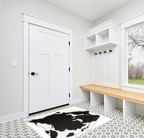 MACEVIA Faux Cowhide Rug Cute Cow Print Rug Animal Area Carpet Western Decor for Living Room Bedroom Non-Slip 59" L x 47.2" W(4.9ft x 3.9ft) Black and White in White Modern Entryway