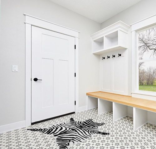 nuLOOM Jayla Machine Washable Zebra Faux Cowhide Accent Rug, 3' 10" x 5', Black and White in White Modern Entryway