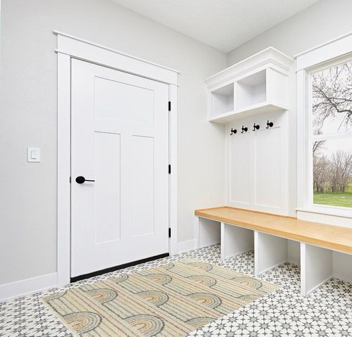 Alec Rainbow Shag Area Rug Mack & Milo Rug Size: Rectangle 4'4" x 6' in White Modern Entryway