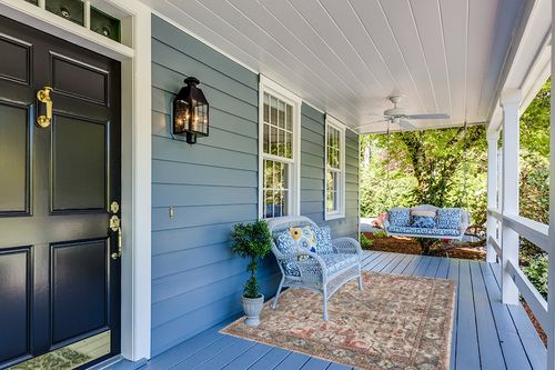 Bolinas Traditional Oriental Living Room Area Rug - Bohemian Vintage Look - Persian Boho Style - Contemporary Abstract Farmhouse Carpet - Multicolor, Beige, Red, Green - 5'3" x 7'3" in Light Blue Patio