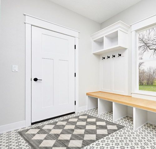 nuLOOM Gianna Contemporary Geometric Checker Tile Area Rug, 4x6, Grey in White Modern Entryway