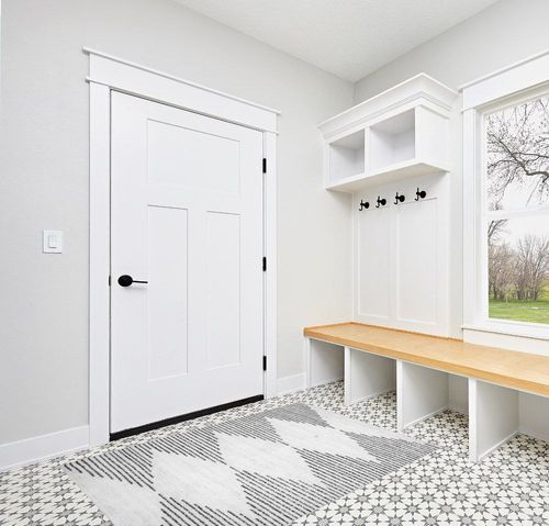 nuLOOM Romina Machine Washable Diamond Stripes Area Rug, 4x6, White in White Modern Entryway