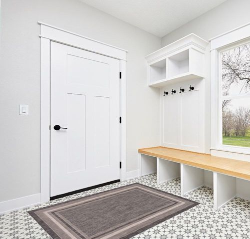 Unique Loom Outdoor Border Collection Area Rug - Soft Border (4' 1" x 6' 1" Rectangle, Black/ Ivory) in White Modern Entryway