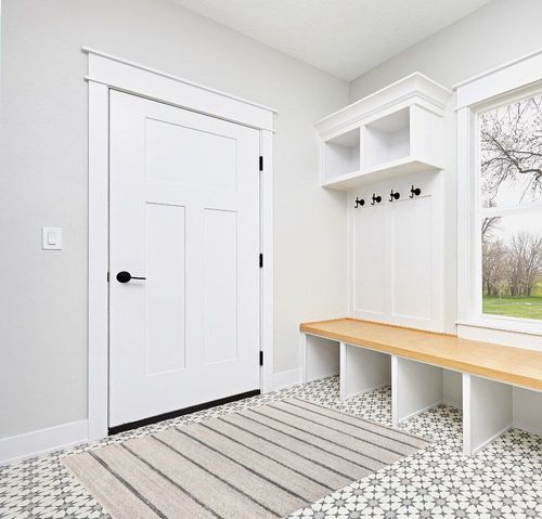 JONATHAN Y MOH201A-4 Williamsburg Minimalist Stripe Indoor Farmhouse Area-Rug Bohemian Minimalistic Easy-Cleaning Bedroom Kitchen Living Room Non Shedding, 4 X 6, Cream,Gray in White Modern Entryway