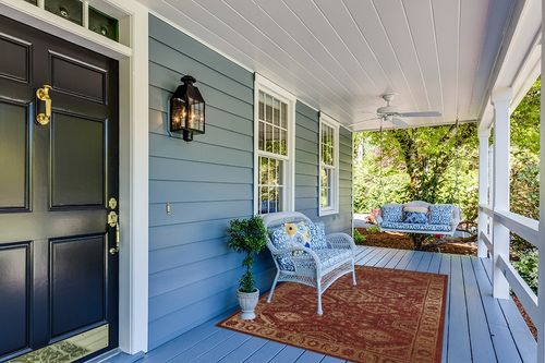 Maples Rugs Georgina Traditional Area Rugs for Living Room & Bedroom [Made in USA], 5 x 7, Red/Gold in Light Blue Patio