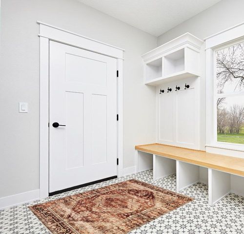 BRICHOEE Vintage Washable Area Rug 4x6 Rust Low-Pile Indoor Floral Print Carpet Non Slip Printed Persian Boho Rug for Living Room in White Modern Entryway