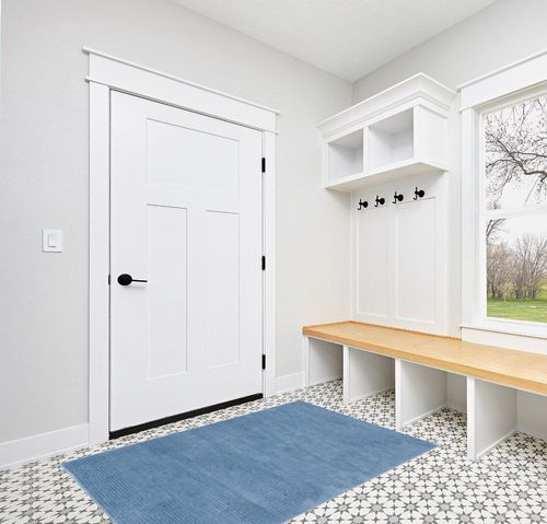 Safavieh Vision Collection Accent Rug - 4' x 6', Blue, Modern Solid Design, Non-Shedding & Easy Care, Ideal for High Traffic Areas in Entryway, Living Room, Bedroom (VSN102M) in White Modern Entryway