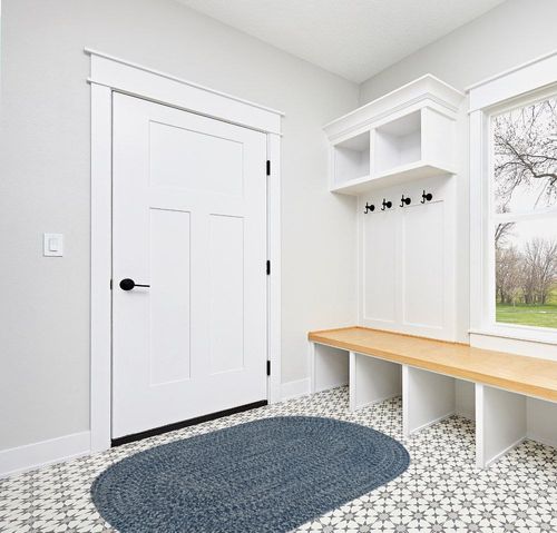 Capel Rugs Claire Oval Braided Area Rug Made in USA Indoor/Outdoor Farmhouse Rug 4' x 6' Blue Jay in White Modern Entryway