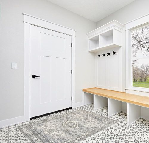 nuLOOM Bowie Machine Washable Tribal Pattern Area Rug, 4x6, Grey in White Modern Entryway