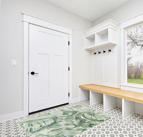 Safavieh Barbados Collection Accent Rug - 4' x 6', Green & Teal, Tropical Botanical Design, Non-Shedding & Easy Care, Indoor/Outdoor & Washable-Ideal for Patio, Backyard, Mudroom (BAR598Y) in White Modern Entryway