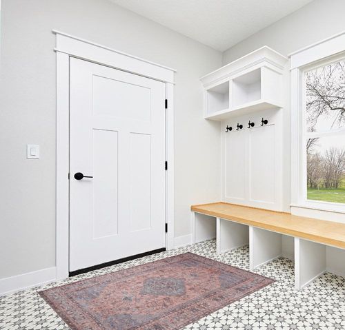 Adiva Rugs Machine Washable Area Rug with Non Slip Backing for Living Room, Bedroom, Bathroom, Kitchen, Printed Vintage Home Decor, Floor Decoration Carpet Mat (Pink, 4' x 6') in White Modern Entryway