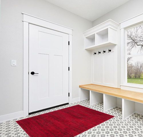 SAFAVIEH Adirondack Collection Accent Rug - 4' x 6', Red & Black, Modern Abstract Design, Non-Shedding & Easy Care, Ideal for High Traffic Areas in Entryway, Living Room, Bedroom (ADR117F) in White Modern Entryway