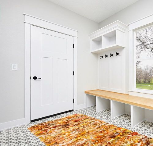 Bungalow Rose Messiah Hand-Tufted Gold/Yellow Shag Area Rug, Size: Rectangle 5' x 8' in White Modern Entryway