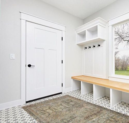 Loloi II Layla Collection LAY-03 Traditional Olive/Charcoal 5'-0" x 7'-6" Area Rug in White Modern Entryway