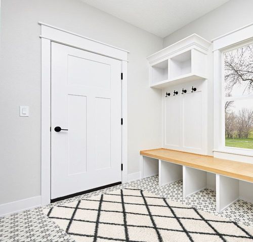 Marrone Geometric Ivory/Black Area Rug George Oliver Rug Size: Rectangle 5'1" x 7'6" in White Modern Entryway