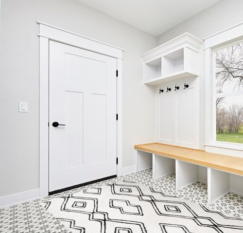 JONATHAN Y MOH401A-5 Deia Moroccan Style Diamond Shag Indoor Area-Rug Bohemian Geometric Easy-Cleaning Bedroom Kitchen Living Room Non Shedding, 5 X 8, White/Black in White Modern Entryway