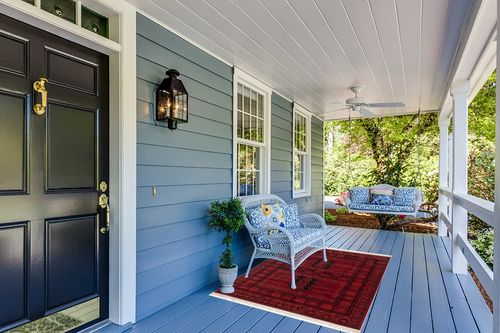 nuLOOM Billie Traditional Paneled Fringe Area Rug, 4' x 6', Red in Light Blue Patio