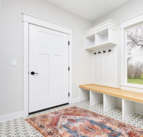 ULTSOFE Area Rug 5x8, Rugs for Living Room Bedroom, Soft Large Rug Vintage Rug Floor Print Orange Accent Rug for Kitchen Dining Room Nursery Home Office, Throw Rug Non-Shedding Washable Rug in White Modern Entryway