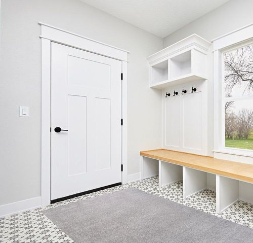 JONATHAN Y SEU100K-5 Haze Solid Low-Pile Indoor Area-Rug Casual Contemporary Solid Traditional Easy-Washing Bedroom Kitchen Living Room Non Shedding, 5 ft x 8 ft, Light Gray in White Modern Entryway