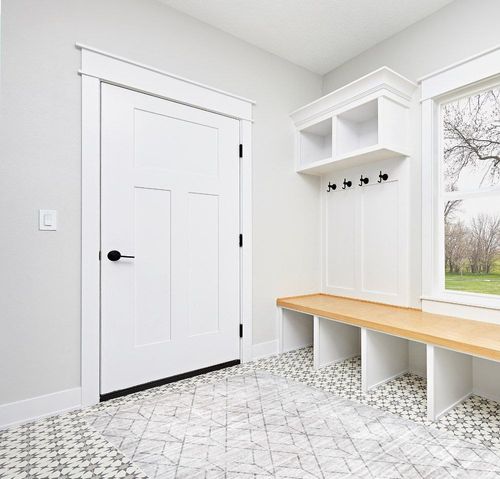 nuLOOM Regan Modern Geometric Machine Washable Area Rug, 5x8, Light Grey in White Modern Entryway