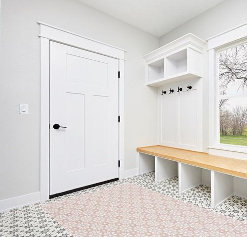 Martha Stewart Collection by SAFAVIEH 5'1" x 7'6" Light Pink/Multi MSR4491V Indoor/Outdoor Waterproof Washable Mudroom Backyard Patio Area Rug in White Modern Entryway