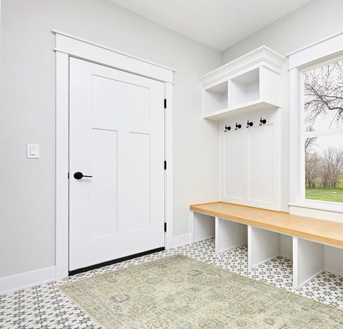 Loloi II Skye Collection SKY-14 NATURAL / SAGE, Traditional 5'-0" x 7'-6" Area Rug in White Modern Entryway