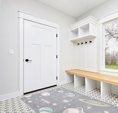 SAFAVIEH Carousel Kids Collection Area Rug - 5'3" x 7'6", Grey & Lavender, Non-Shedding & Easy Care, Ideal for High Traffic Areas for Boys & Girls in Playroom, Nursery, Bedroom (CRK103F) in White Modern Entryway