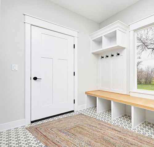 SAFAVIEH Cape Cod Collection Area Rug - 5' x 8', Beige & Multi, Handmade Boho Braided Jute & Cotton, Ideal for High Traffic Areas in Living Room, Bedroom (CAP202B) in White Modern Entryway