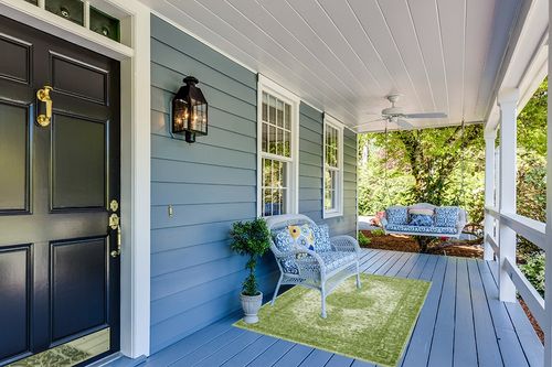 Unique Loom Bromley Collection Area Rug - Midnight (4' 1" x 6' 1" Rectangle, Green/ Ivory) in Light Blue Patio