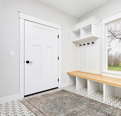 Loloi Amber Lewis x Loloi Georgie Collection GER-04 Teal/Antique 5'-0" x 7'-6" Area Rug in White Modern Entryway