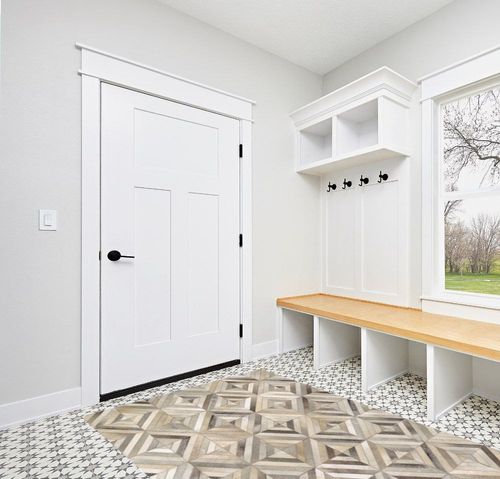 Couristan Chalet Blocks Ivory Area Rug, 5'4" x 8' in White Modern Entryway