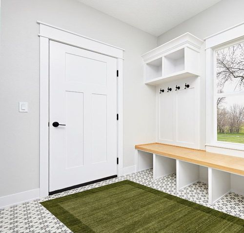Unique Loom Del Mar Collection Area Rug - Abigail (5' 3" x 8' Rectangle, Light Green/ Ivory) in White Modern Entryway