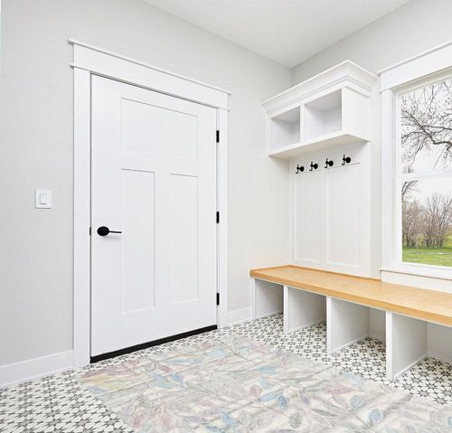 SAFAVIEH South Hampton Collection 5' x 8' Purple / Blue SHA302V Handmade Botanical Wool Area Rug in White Modern Entryway