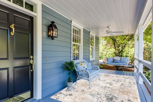 nuLOOM Danae Abstract Machine Washable Area Rug, 6x9, Ivory in Light Blue Patio