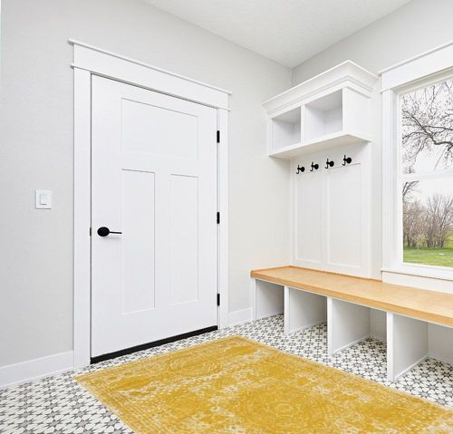 Rugs.com Dover Collection Rug – 5' x 8' Yellow Low-Pile Rug Perfect for Bedrooms, Dining Rooms, Living Rooms in White Modern Entryway