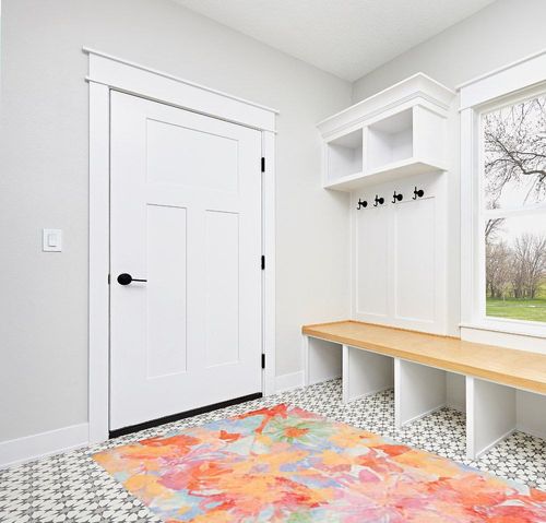 SAFAVIEH Florist Collection 5' x 8' Yellow / Plum FLS154C Colorful Floral Distressed Area Rug in White Modern Entryway