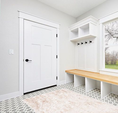 Paris Shag Collection 5' x 7' Ivory in White Modern Entryway