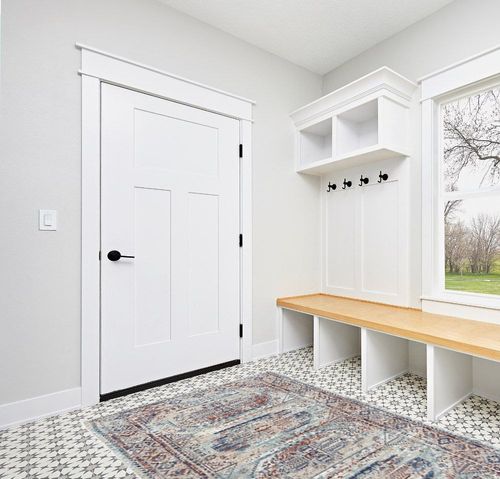Cream 35 Persian Non Slip Living Room Area Rug in White Modern Entryway