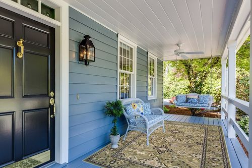 SUPERIOR Indoor Area Rug, Jute Backed, Perfect for Entryway, Office, Living/Dining Room, Bedroom, Kitchen, Hardwood Floor, Floral Medallion Decor, Radcliffe Collection, 6' x 9', Green in Light Blue Patio