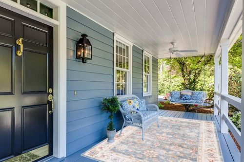 SAFAVIEH Arizona Collection Area Rug - 6' x 9', Green & Beige, Machine Washable & Slip Resistant, Oriental Distressed Design, Ideal for High Traffic Areas in Living Room, Bedroom, Dining (ARZ112Y-6) in Light Blue Patio