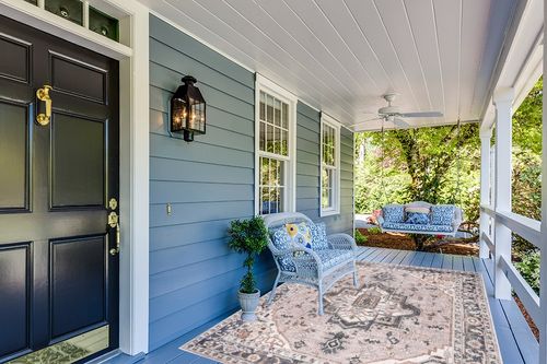 nuLOOM Sasha Machine Washable Medallion Area Rug, 6x9, Pink in Light Blue Patio