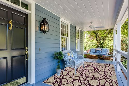 SAFAVIEH Porcello Collection Area Rug - 6' x 9', Light Grey & Purple, Modern Abstract Design, Non-Shedding & Easy Care, Ideal for High Traffic Areas in Living Room, Bedroom (PRL7737B) in Light Blue Patio