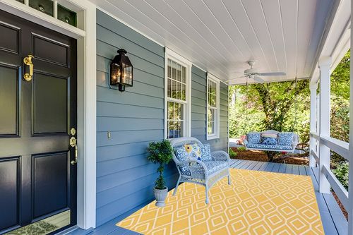 Jill Zarin Outdoor Collection Area Rug - Turks and Caicos (6' x 9' Rectangle Yellow Ivory/Ivory) in Light Blue Patio