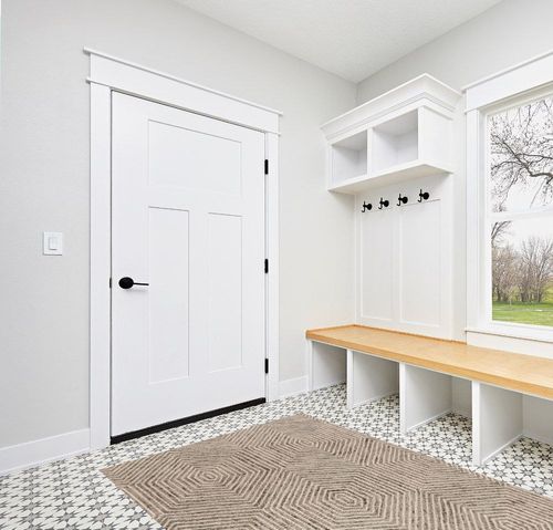 New Home Geometric Honeycomb Hand-Tufted Wool Area Rug - 5' x 7' in White Modern Entryway