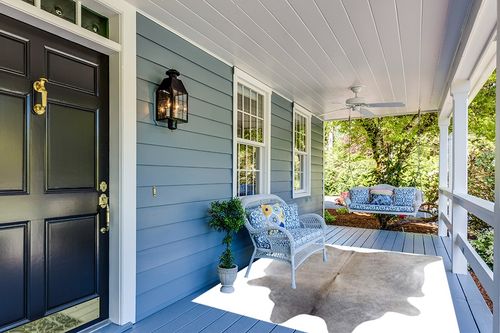 Sunshine Cowhides Genuine Grey Beige Cowhide Rug - Luxurious Cow Rug for Bedroom, Living Room, and Home Decor Enthusiasts - Masterpiece of Style and Functionality - Large - 6x6-7ft (180x220cm) in Light Blue Patio