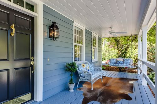 Sunshine Cowhides Genuine Mahogany Brown Cowhide Rug - Luxurious Cow Rug for Bedroom, Living Room, and Home Decor Enthusiasts - Masterpiece of Style and Functionality - XL 6x7-8ft (180x240cm) in Light Blue Patio