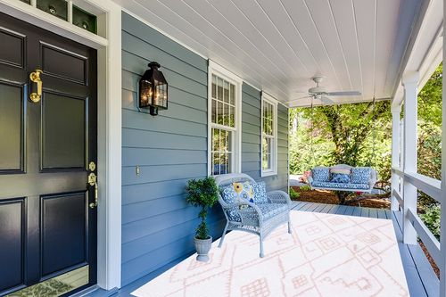 Safavieh Augustine Collection Area Rug - 6'4" x 9'6", Ivory & Pink, Moroccan Boho Fringe Design, Non-Shedding & Easy Care, Ideal for High Traffic Areas in Living Room, Bedroom (AGT835U) in Light Blue Patio