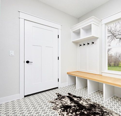 MustMat Faux Cowhide Rug Black and White Cow Print Area Rug Large Animal Hide Carpet Western Decor 5.2ft x 6.6ft in White Modern Entryway