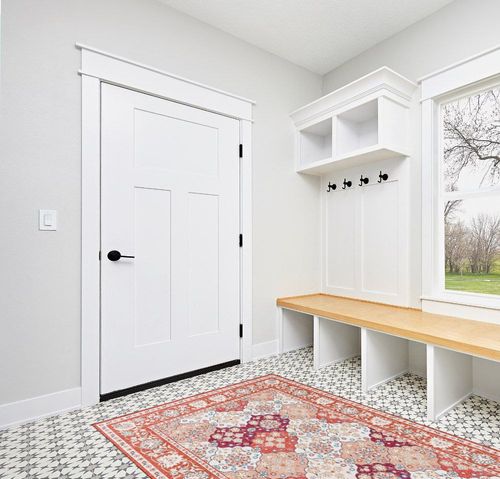 INGEROOM Area Rug 5x7 Boho Area Rug Machine Washable Area Rug Door Mat Vintage Indoor Entrance Flodable Thin Rug with Non Slip Backing for Living Room Bedroom Bathroom Kitchen 5x7 Ares Rugs, Red in White Modern Entryway