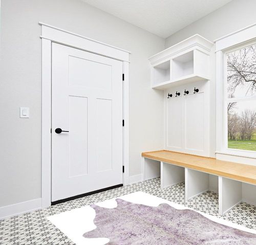 Natural Scotland Cowhide Area Rugs for Living Room and Bedroom | Handmade 100% Cow Rug with Low Pile | Shed-Resistant Home and Office Rug, Pink & Silver, 6 ft x 7 ft in White Modern Entryway